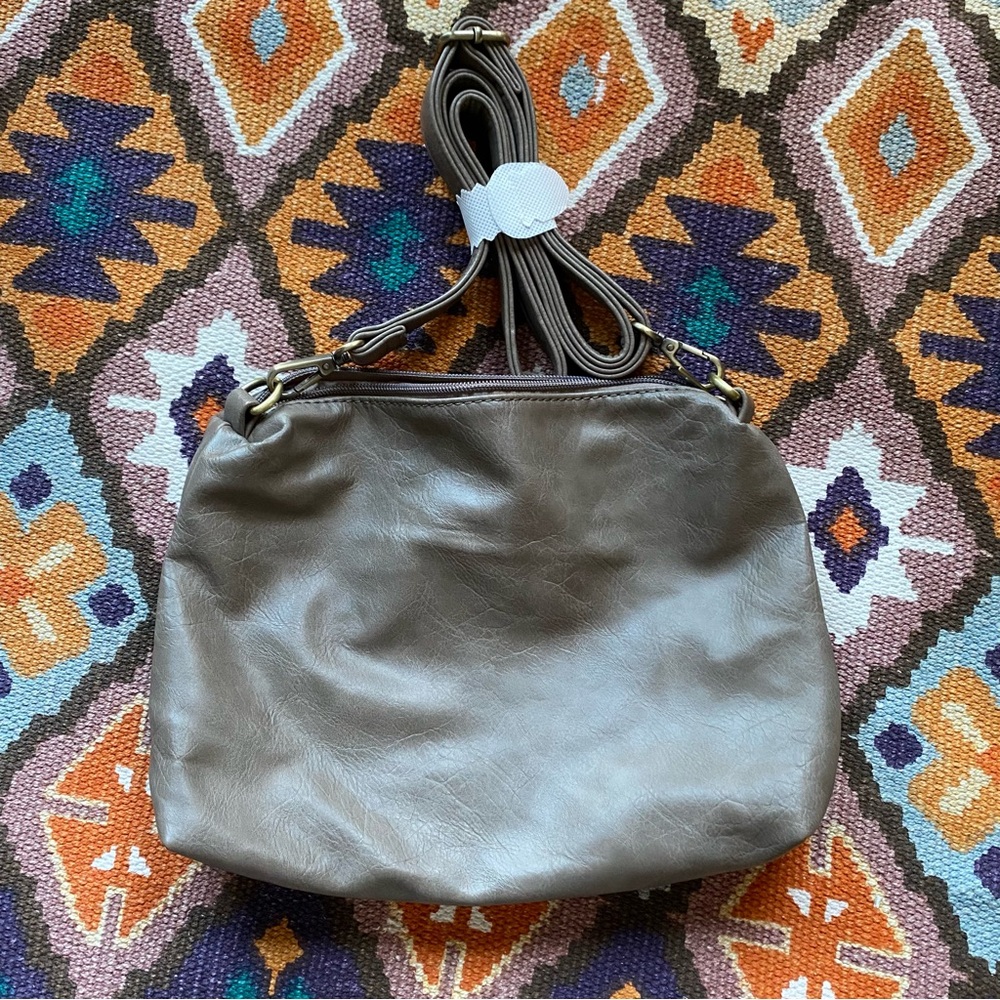 Joy Susan Women's Vegan Leather Gray Boho Style Zip Crossbody Brand New